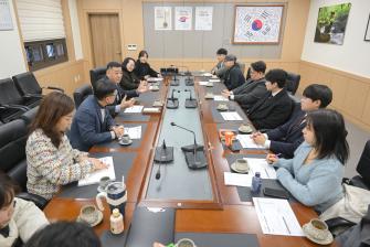 2026년 2월 12일 청년친화도시 지정 현판 제막식 [상황실 및 본청 입구] 이미지