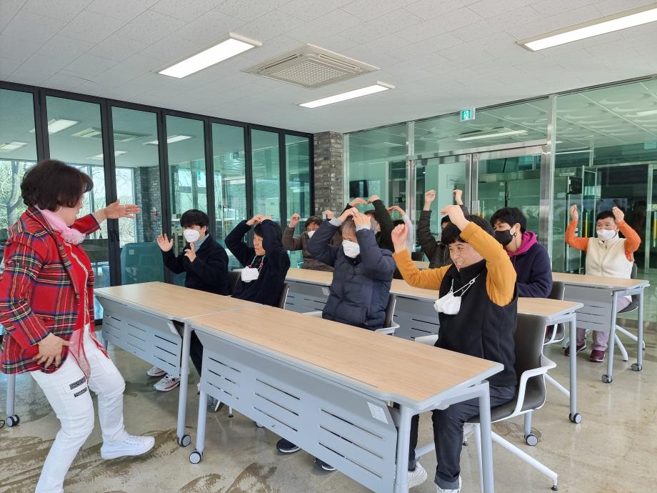 2023 반포면 상반기 평생학습 "즐거운 노래교실(명주원)" 이미지